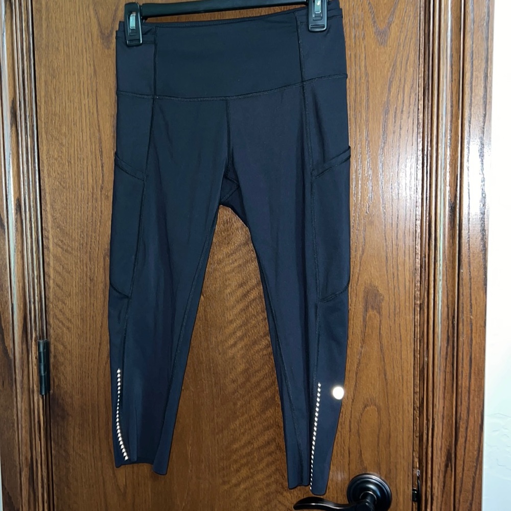 Lululemon cropped leggings